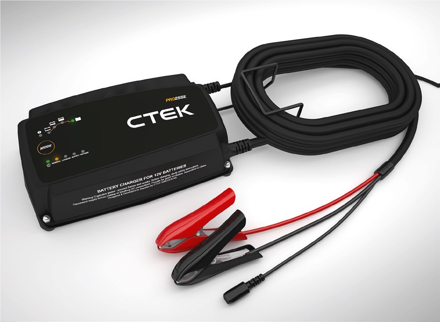 CHARGEUR CTEK PRO25SE - 12V/25A AVEC CABLE 6 METRES + FIXATION CTEK